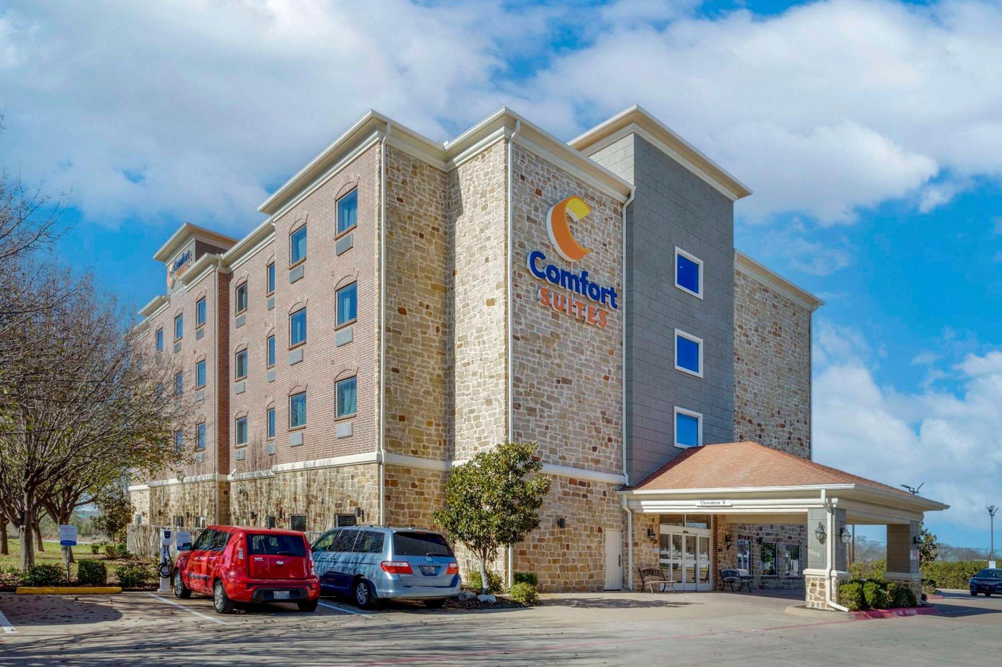 Comfort Suites Benbrook Exteriör bild
